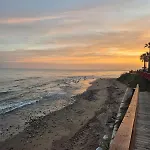 Beachside In Calahonda Διαμέρισμα *
