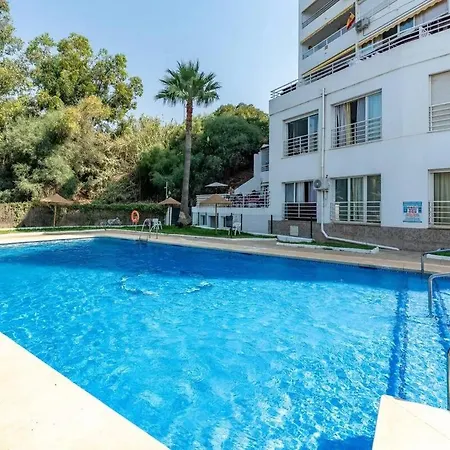 Beachside In Calahonda Appartement