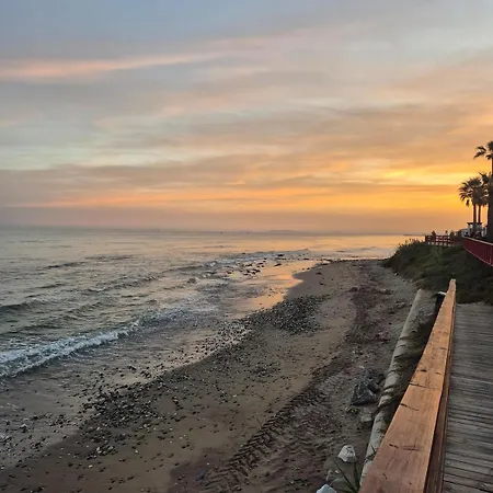 Beachside In Calahonda Appartement *