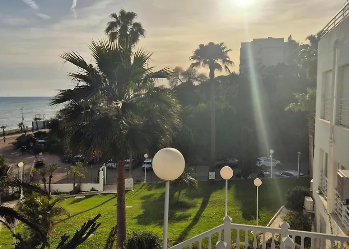 Beachside In Calahonda Marbella